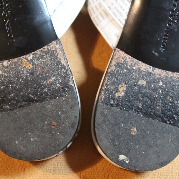 John Galliano newspaper print leather graphic black/white slides made in Italy - Picture 13 of 16